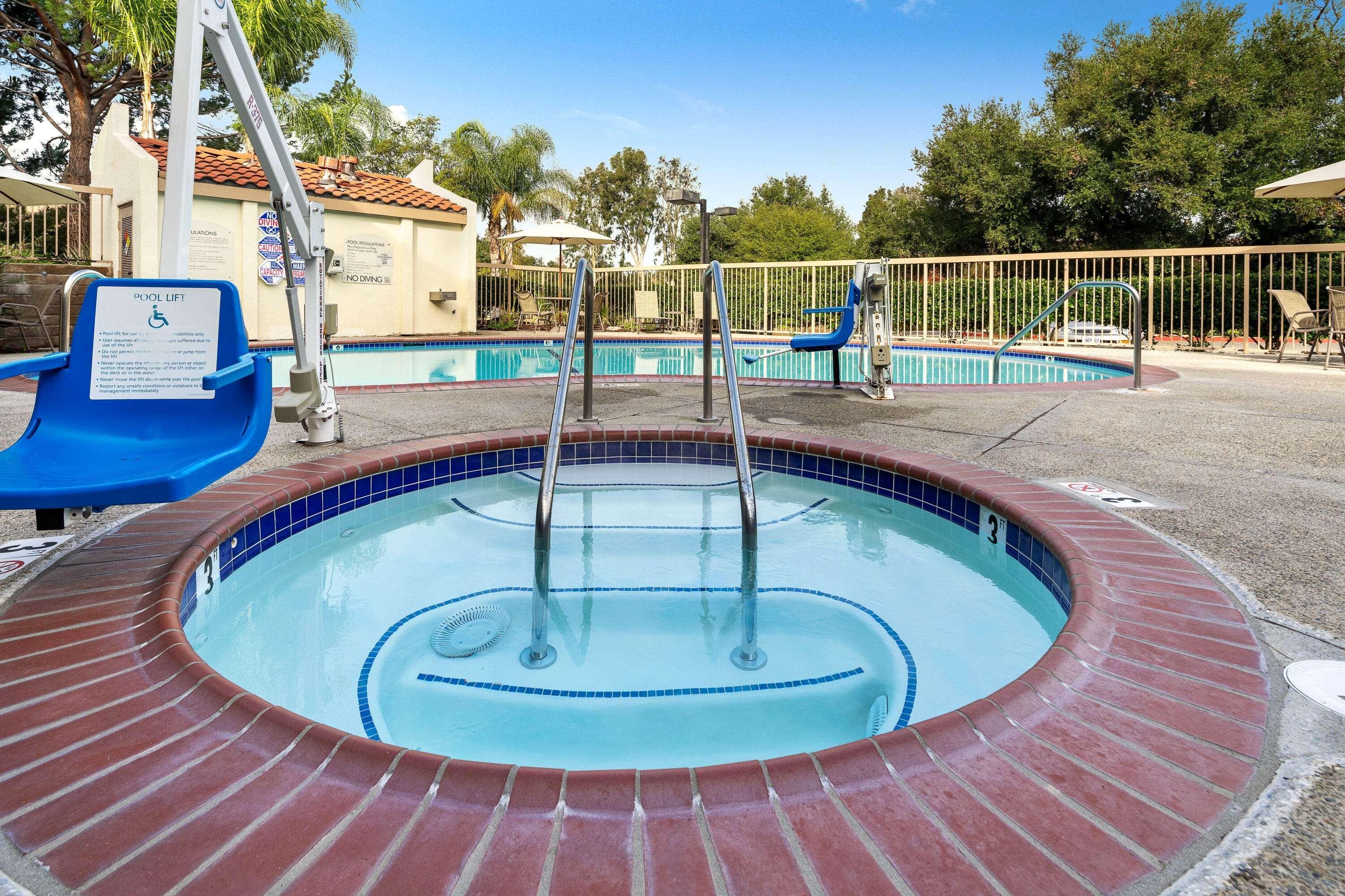 La Quinta By Wyndham Thousand Oaks-Newbury Park Exterior photo